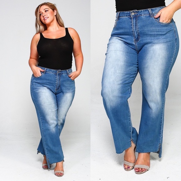 Denim - 2X-3X Crystal Hi-Low Hem Jeans👖